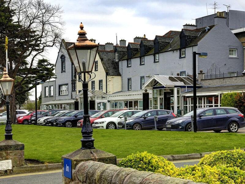 Best Western Kings Manor Hotel